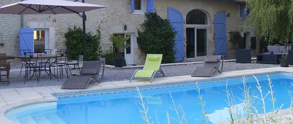 La Grange au Bois, vue piscine